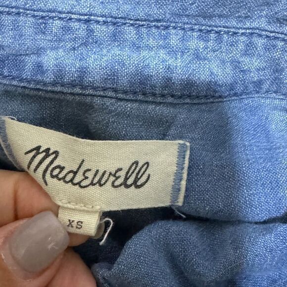Madewell
Blue Solid Casual Shift Dress linen/cotton blend - Picture 6 of 14